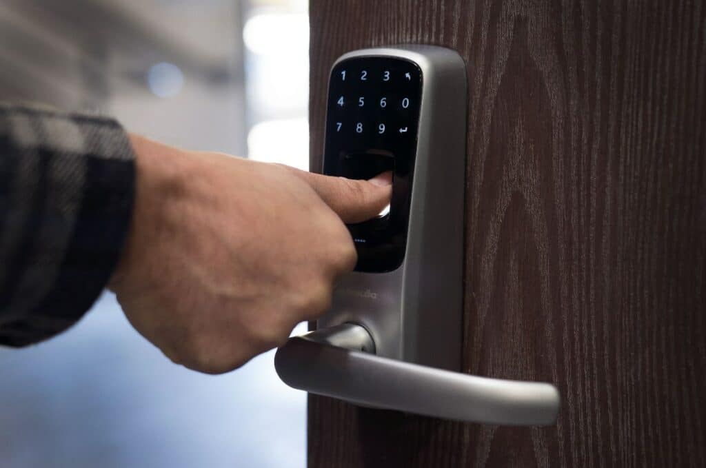 Biometric & Fingerprint Locks