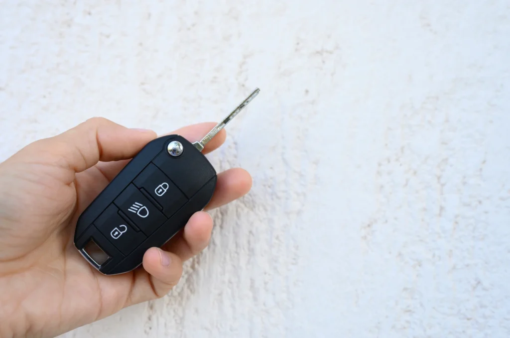 Signs of a Worn-Out Car Key Before It Breaks